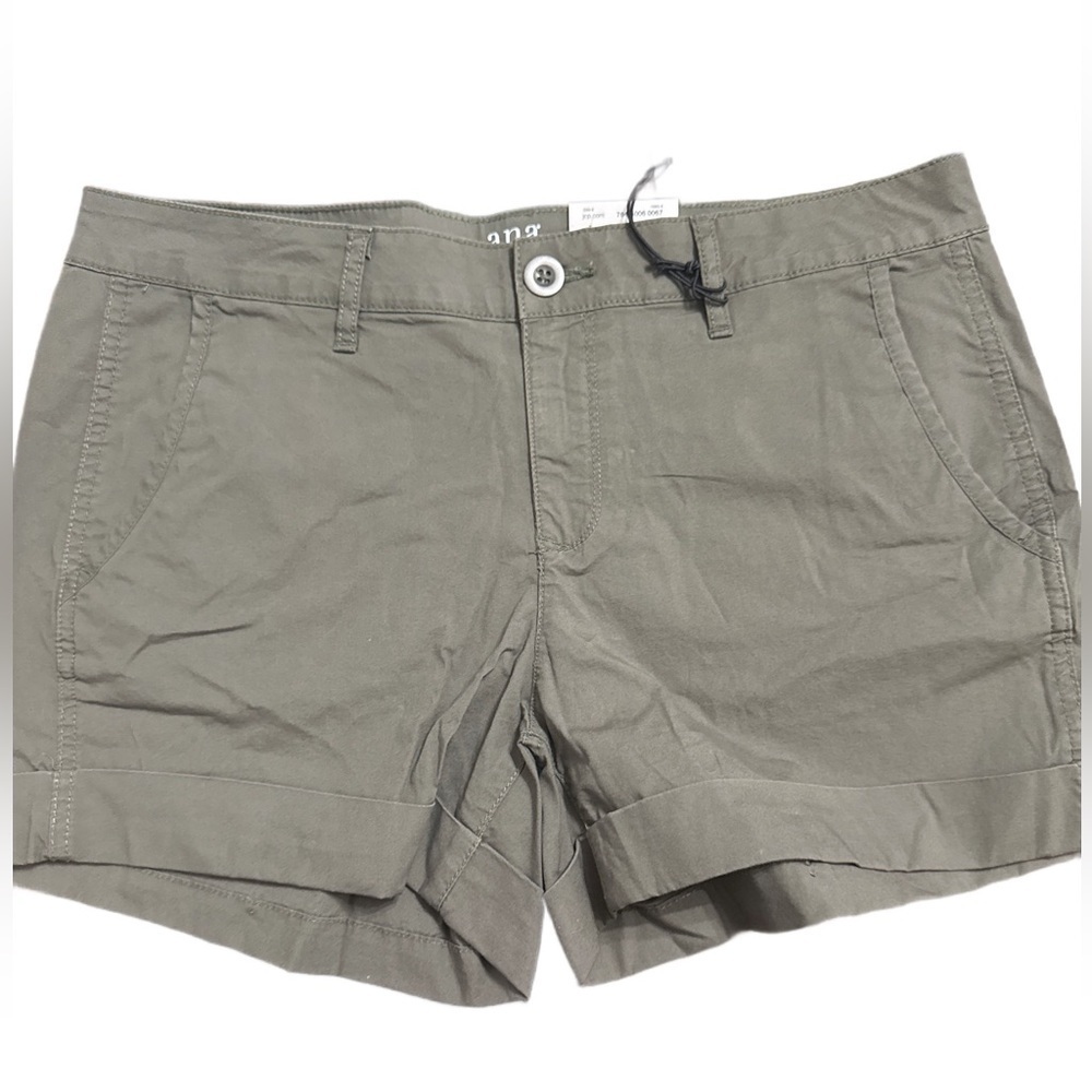 A.N.A. Olive Grn shorts
Sz 30/10P
NWT
8023